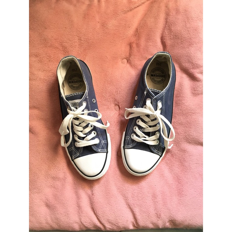 รองเท้าผ้าใบ Shoopen สีฟ้า