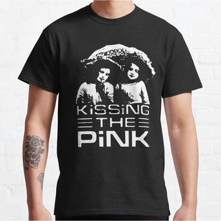 คอลูกเรือใหม่ เสื้อยืดผ้าฝ้าย 100% พิมพ์ลาย Kissing The Pink Icnfen83Oimchc33 ของขวัญวันหยุด สําหรับผู้ชาย XS-3XLS-5XL