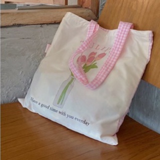 🌷Tulips bag 🌷กระเป๋าผ้า Tulips กระเป๋าผ้าสกรีน กระเป๋าผ้าลายสก๊อต