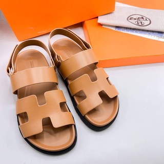 รองเท้าแตะ Takara Sandals งานดีสุด งานสั่งตัด  มาพร้อมกล่องอุปกรณ์ครบตามรูปเลย Size 38 - 45