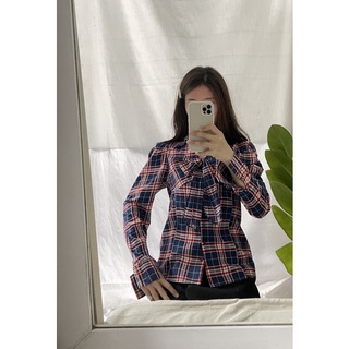 เสื้อเชิ้ตแขนยาว คอผูกโบว์ ลายสก็อต (มือสอง)