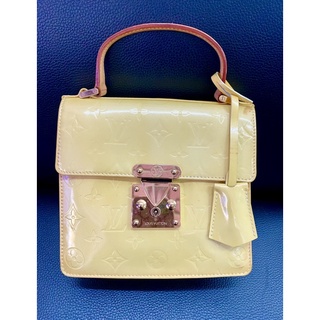 Louis Vuitton bag spring street yellow vernis vintage