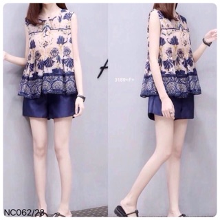 set 2 ชิ้น เสื้อแขนกุด