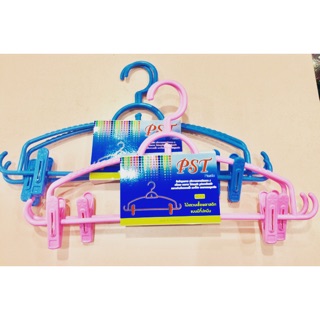 ไม้แขวนเสื้อพลาสติกผู้ใหญ่แบบมีกิ๊บหนีบผ้า 1*2 pcs.  20*39 cm.