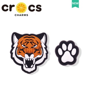 Crocs jibbitz charm ตัวติดรองเท้าแฟชั่น ดอกไม้ เข็มกลัดรองเท้า DIY crocs อุปกรณ์ตกแต่งรองเท้า