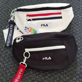 💮พร้อมส่ง💮 Fila cross bag สองสีขายดี