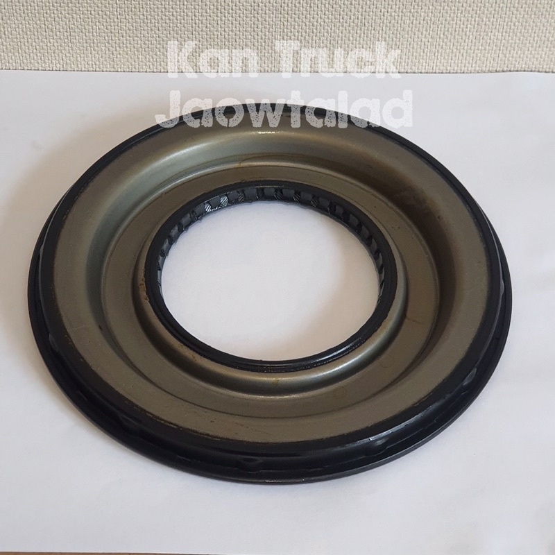 ซีลล้อหลัง นอก oil seal Hino Mega 500 น๊อต3ตัว , ZM , มีปุ่ม ,GN , HT , FS , 9828-76104 สินค้าคุณภาพ