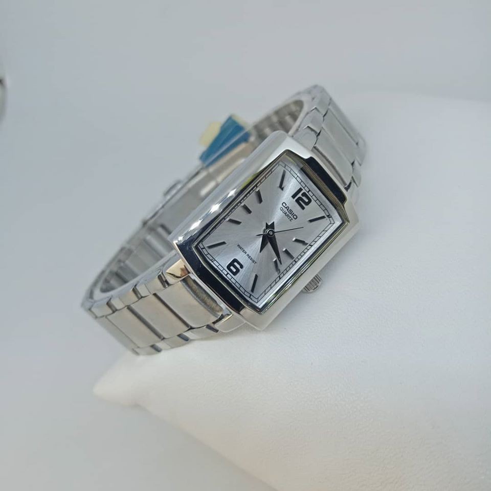 Casio LTP-1233D-7ADF นาฬิกาข้อมือผู้หญิง นาฬิกาคาสิโอ้