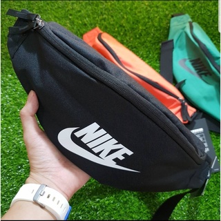 สินค้าของแท้ 100% กระเป๋าคาดอก Nike แท้ 100%