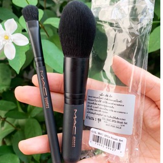 ขายเฉพาะ ด้ามใหญ่ ของแท้ 100 % ล็อตใหม่ MAC Brush แปรง MAC 463SES  หัวแปรงเท่าไซร์จริง แต่ด้ามสั้น