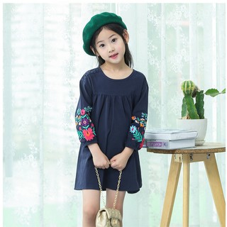 280 :   เสื้อผ้าเด็ก พร้อมส่ง - เดรสสีกรมท่า แขนเสื้อปักลายดอกไม้ ( เด็กเล็ก เด็กโต )