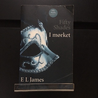 Fifty Shades I Morket / Darker (in Scandinavian) - E. L. James