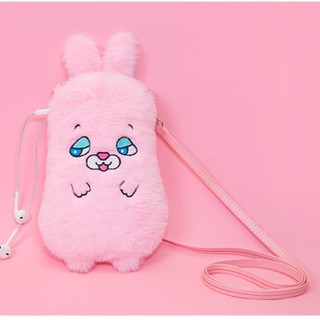 พร้อมส่ง 🐰Bentoy กระเป๋าสะพายตุ๊กตาขนฟู ใส่มือถือ/เงิน  ของแท้