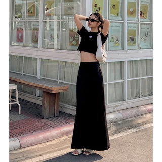 กระโปรงยาวสไตล์มินิมอล” Ivy maxi skirt”