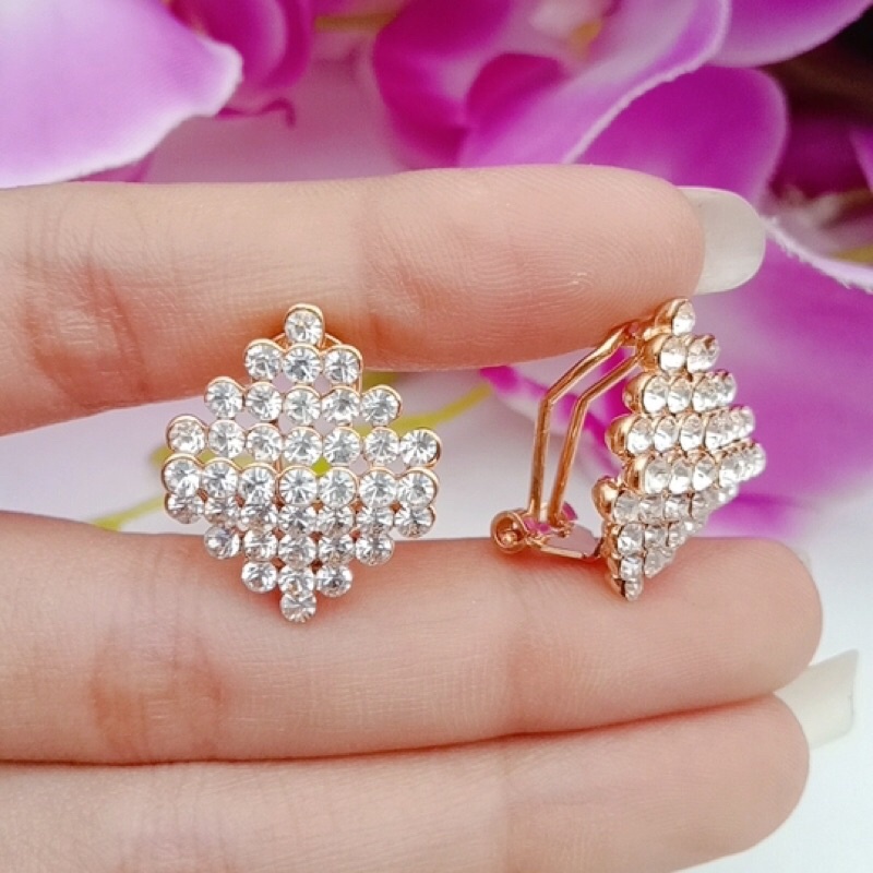 Xuping jewelry ต่างหูผู้หญิง ดาวชุบทอง+