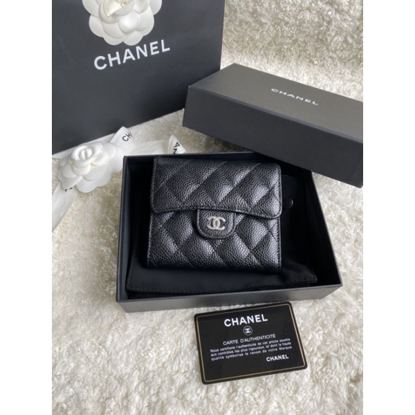 Neww Chanel Trifold Compact Wallet SHW Holo 31