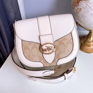 NEW Coach crossbody สีขาว GEORGIE SADDLE BAG IN SIGNATURE CANVAS