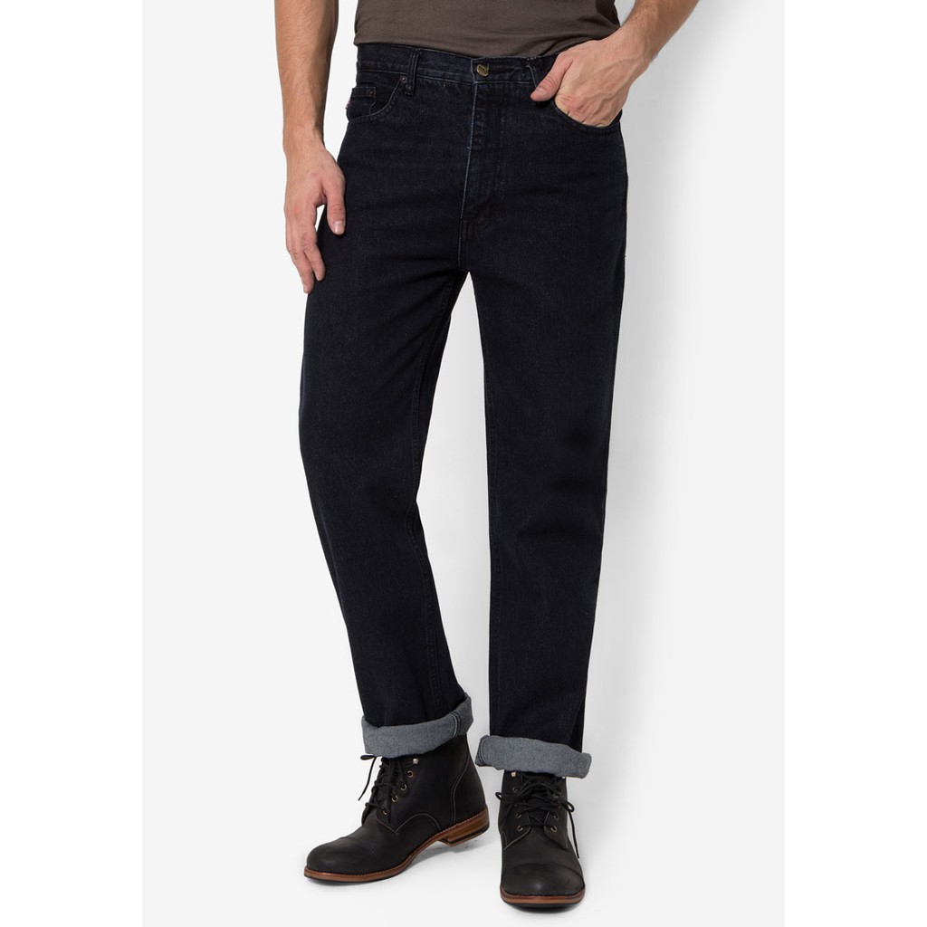 รายการ 96+ ภาพพื้นหลัง กางเกงยีนส์ทรงกระบอกใหญ่ ผู้ชาย ความละเอียด 2k, 4k