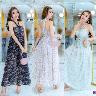 Maxi Dress แม็กซี่เดรสสายคล้องคอ อกเสริมฟองน้ำ ผ้าชีฟอง พิมพ์ลายดอกไม้กราฟฟิก