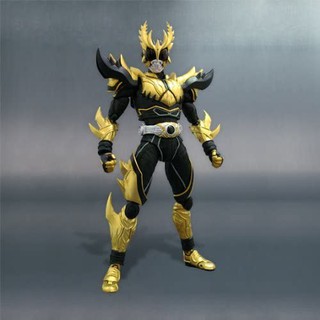 [ของแท้] Bandai S.H.Figuarts Kamen Rider Kuuga Rising Ultimate (Dark Eyes) from “Kamen Rider Decade The Movie