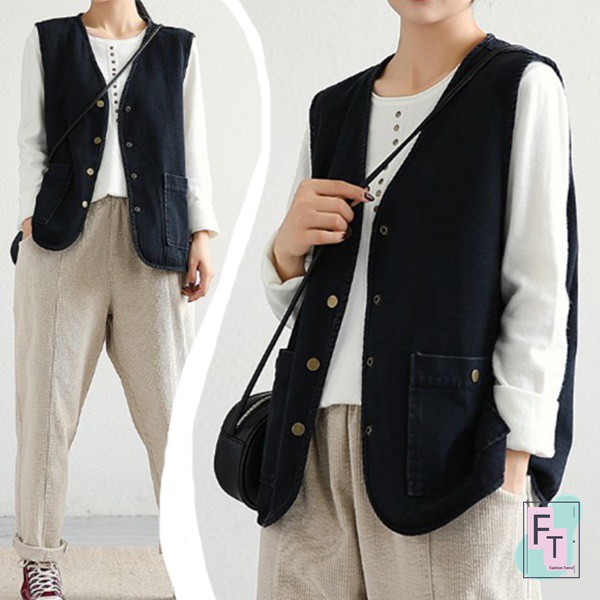 FT อินเทรนด์ เสื้อกั๊กยีนส์ มีกระดุมและกระเป๋าหน้า สีดำ ทรงใหญ่