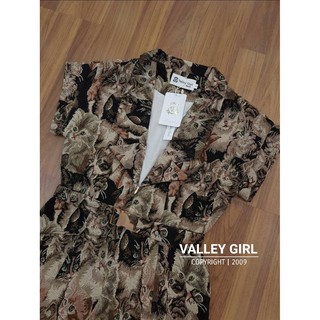 Valley Girl จั๊มสูทกางเกงขาสั้นผ้าทอลาย ลายผ้าน่าร้ากมาก ทอผ้าแน่นๆอย่างดี