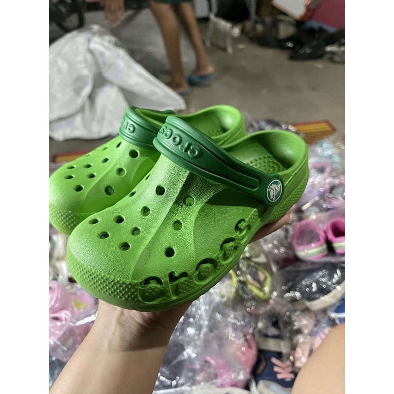 รองเท้าเด็กแบรนด์แท้มือสอง/Crocs