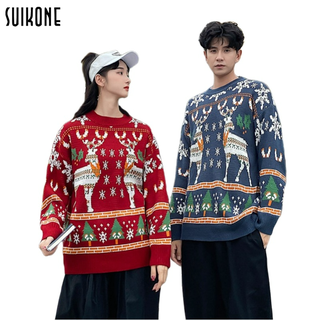 Suikone เสื้อสเวตเตอร์ผู้ชาย คริสต์มาส คู่รัก สไตล์สเวตเตอร์ถัก แฟชั่น คอกลม พิมพ์ลายหลวม เสื้อสเวตเตอร์ตัวนอก สไตล์เกาหลี