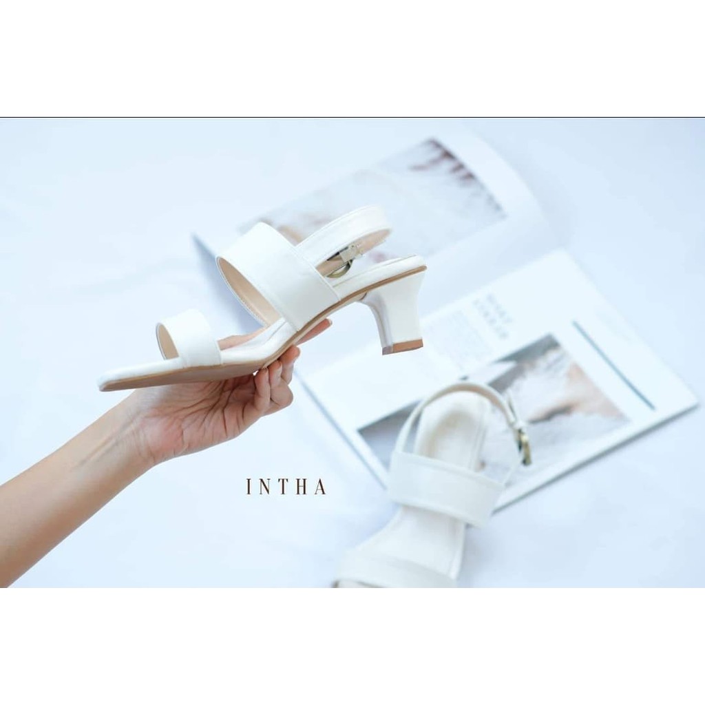 ส่งฟรี ! รองเท้า Special fluffy รุ่น INT002 #White
