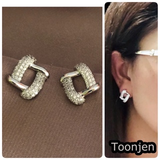 (พร้อมส่ง) Toonjen 🎁ต่างหูแบบเสียบ ทรงเหลี่ยม สีเงินประดับเพชร 💰💰แถมฟรีถุงผ้ากำมะหยี่