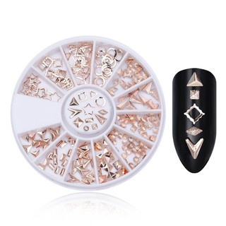 วงกลมสี่เหลี่ยมผืนผ้าสแควร์สามเหลี่ยมวงกลม NailStuds Nail Rivet ตกแต่ง 3D