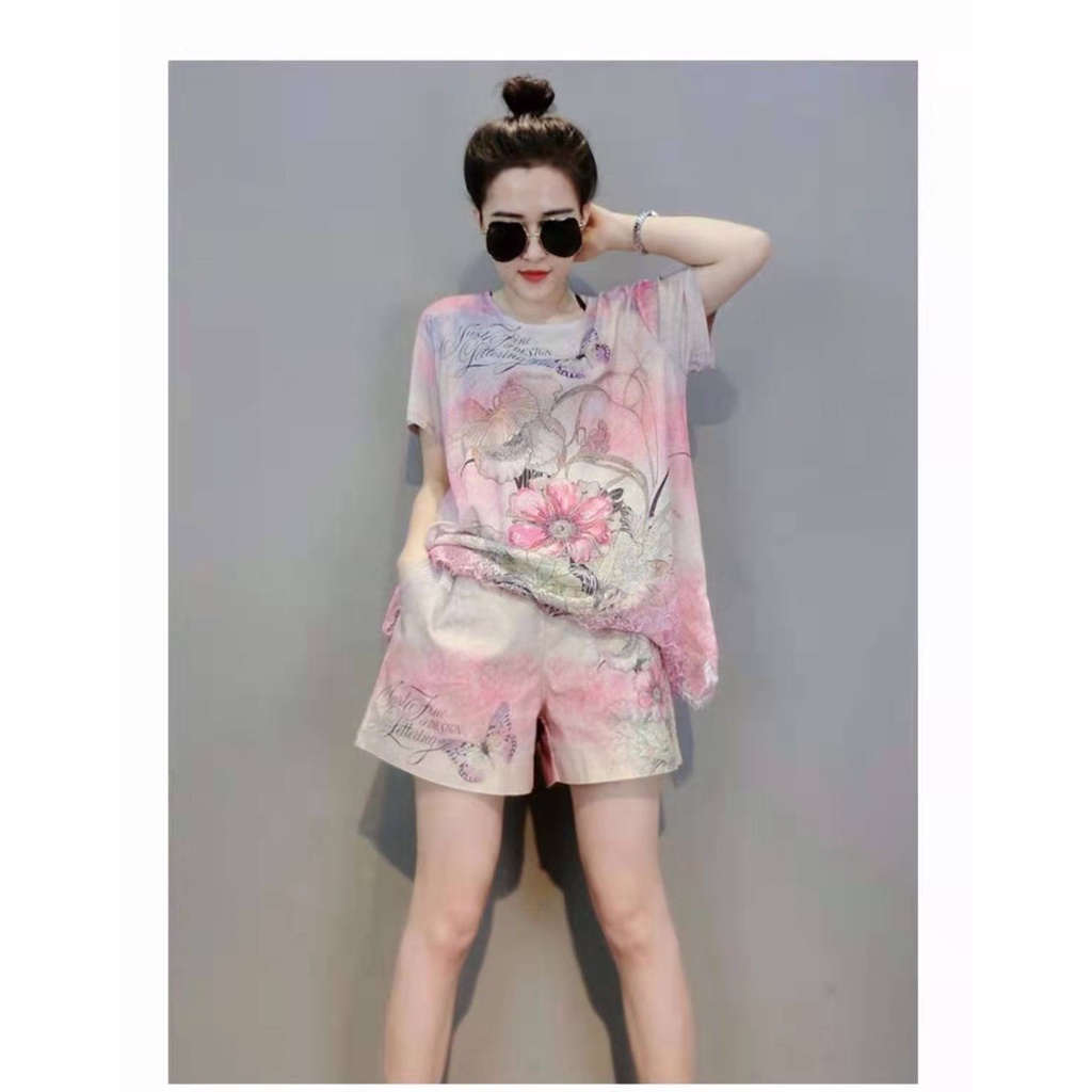 งาน2ชิ้น เสื้อแต่งลูกไม้ กางเกงขาสั้น สีหวานน่ารัก ผ้าบางนุ่มใส่สบาย ไม่ร้อน เหมาะหน้าร้อนแบบนี้ HOT!!!