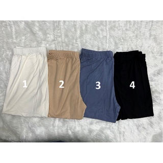 BELIKA กางเกงเลกกิ้ง 5 ส่วน  Size L-XL สีพื้น โทนขาว-ดำ