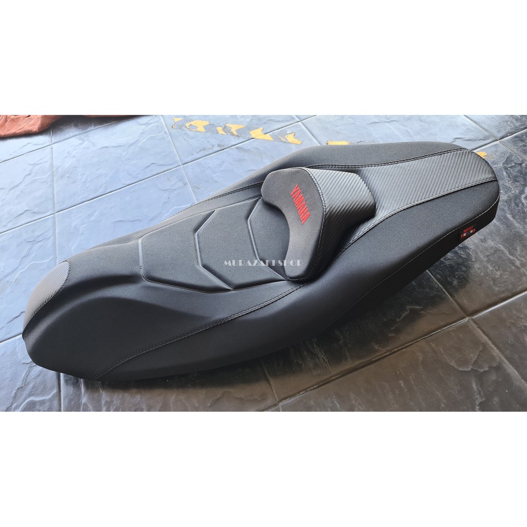 เบาะแต่ง NEW N-MAX 2020-2025 เบาะรถมอไซ ทรงสปอร์ต สีดำ ด้ายดำราคา2500 Noi Watdan24