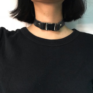 CHOKER (2nd) stuck on stupid