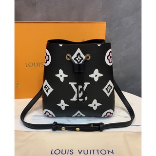 กระเป๋าสะพายข้างผู้หญิง Louis vuitton hi end 1:1 มาใหม่ สีดำ