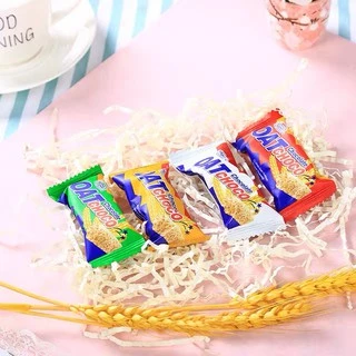 OAT CHOCO ขนมข้าวโอ้ต ธัญพืชอัดแท่ง（燕麦400克）