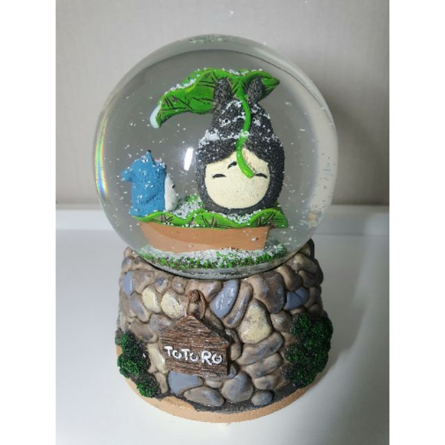 Totoro ในโหลแก้วตั้งโต๊ะ มีเพลงบรรเลง