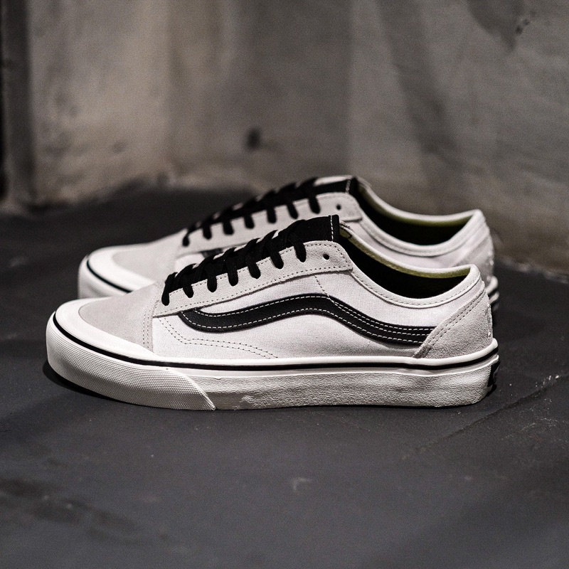 Vans STYLE 36 DECON V66 รองเท้าผ้าใบลําลอง สีเหลือง