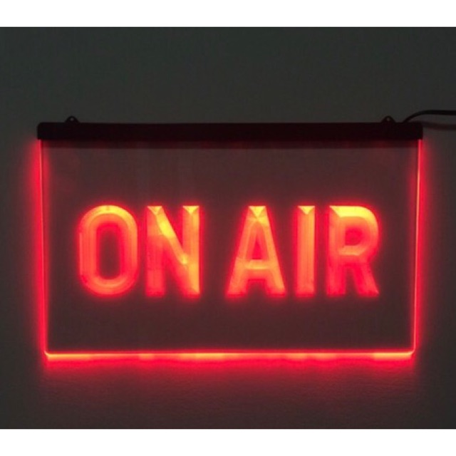 ไฟออนแอร์ ONAIR Live ขนาดมาตรฐานสตูดิโอ พร้อมฟรี อะแดปเตอร์