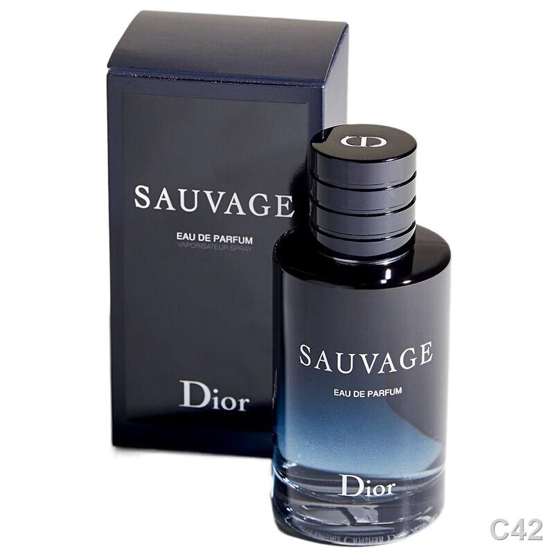 Sauvage dior eau store de perfume