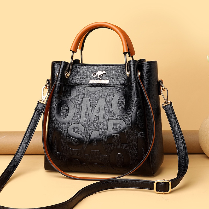 กระเป๋าถือ Mousoon Go Out Messenger Bag ความจุขนาดใหญ่สุทธิสีแดงพร้อมสไตล์ต่างประเทศหนังนิ่มกระเป๋าสะพายนูนกระเป๋าผู้หญิง