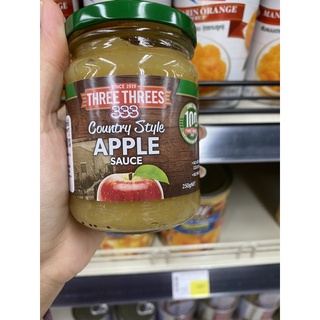 คันทรีสไตส์ แอปเปิ้ล ซอส ซอสสำหรับราดอาหาร ตรา ทรีทรีส์ 250g. Country Style Apple Sauce ( Three Threes Brand )