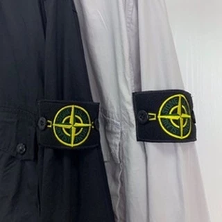 STONE ISLAND เกาะหินเย็บปักถักร้อยสติ๊กเกอร์ปลอกแขนตราผีเสื้อผ้ารองเท้าตกแต่งขุดหลุม