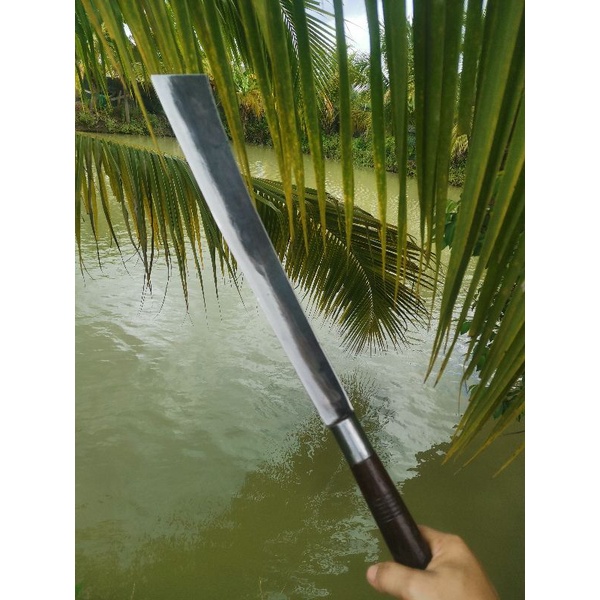 มีด​ถาง​ยาว​หัวตัด​ด้ามไม้​เหล็กแหนบรถ​