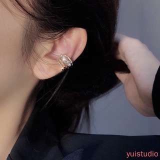 Yuistudio ต่างหูแบบคลิปประดับเพชรสีเขียวสําหรับผู้หญิง