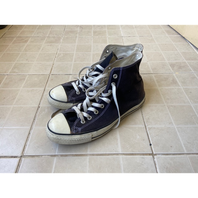 รองเท้า Converse หุ้มข้อ สีดำ 9.5 US