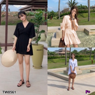 👗Pfashion [ส่งไว!!🚛] P8561  เดรสคอวีแขนระบายกระโปรงจีบทวิส   V-neck dress with ruffled sleeves, pleated tweed