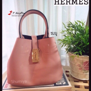 👜กระเป๋ามาใหม่พร้อมส่ง👜 พร้อมส่งกระเป๋า Style Hermes วัสดุหนังนิ่มคุณภาพพรีเมี่ยม มีสายสะพายยาวปรั