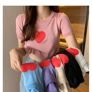 Cicishop(พร้อมส่ง)เสื้อครอปแขนสั้น ผ้าไหมพรม รูปหัวใจงานน่ารักมาก(NEW6210)